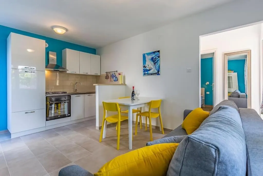 Newly Renovated Apartment With Terrace Medulin 0*,
